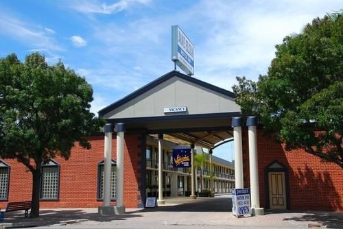 Jane Eliza Motor Inn 스완힐 외부 사진